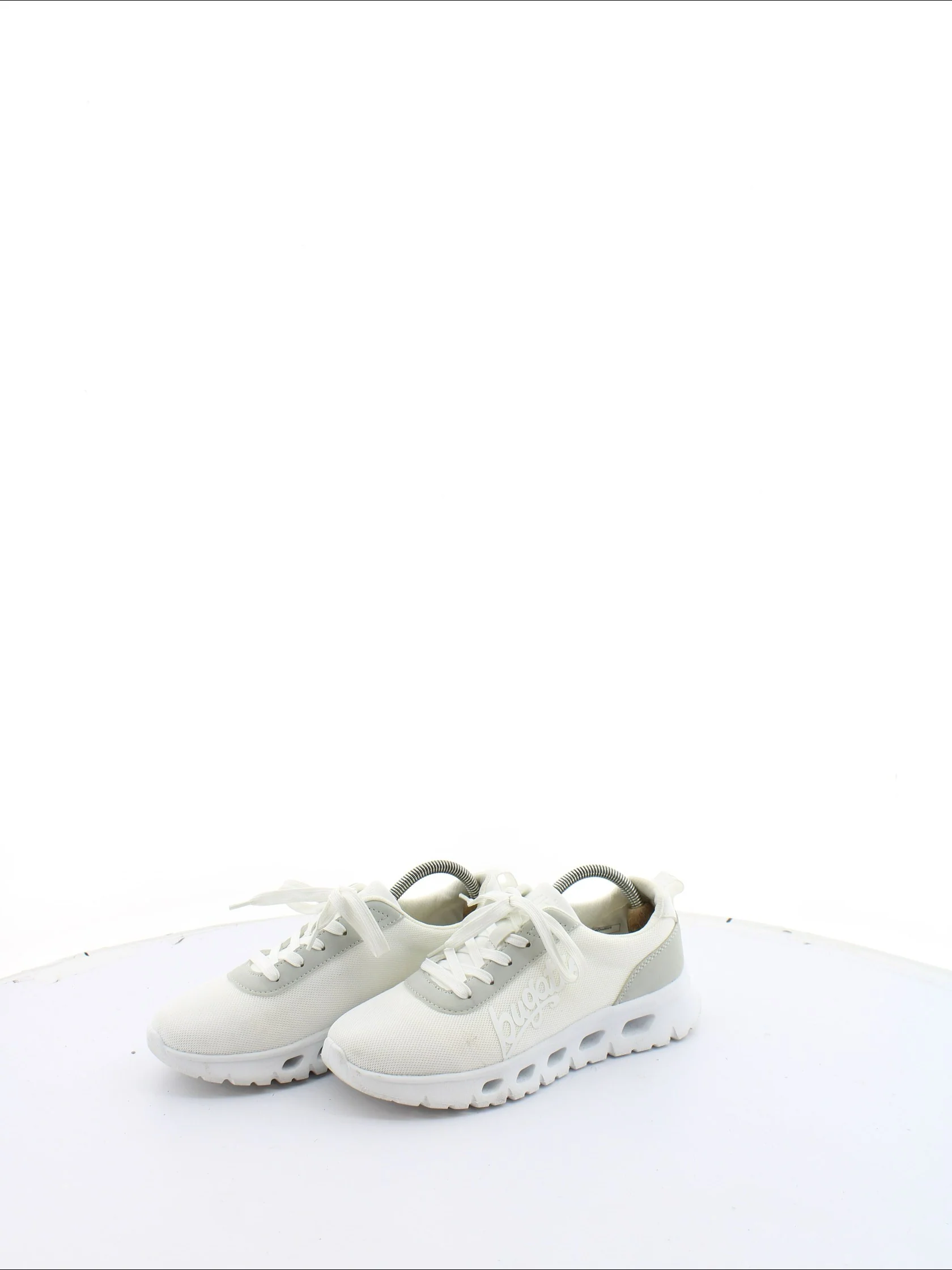 Buty Bugatti Rozmiar: 38