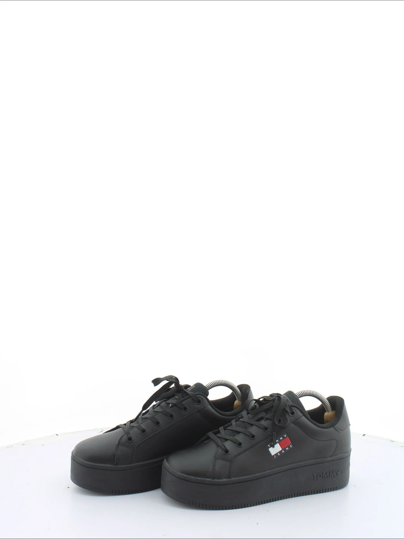 Półbuty Tommy Hilfiger Rozmiar: 40
