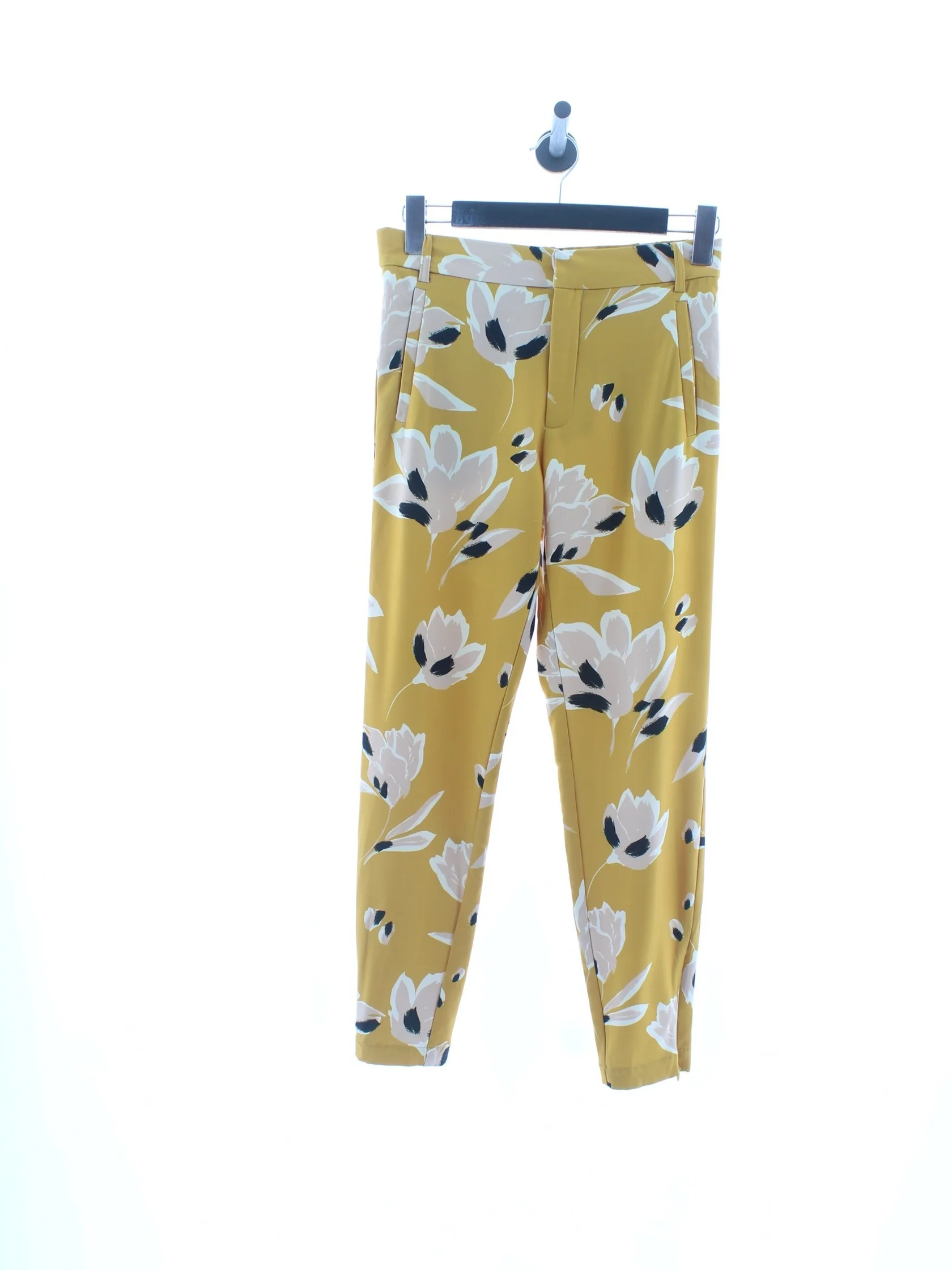 Spodnie Casual IN WEAR Rozmiar: 34
