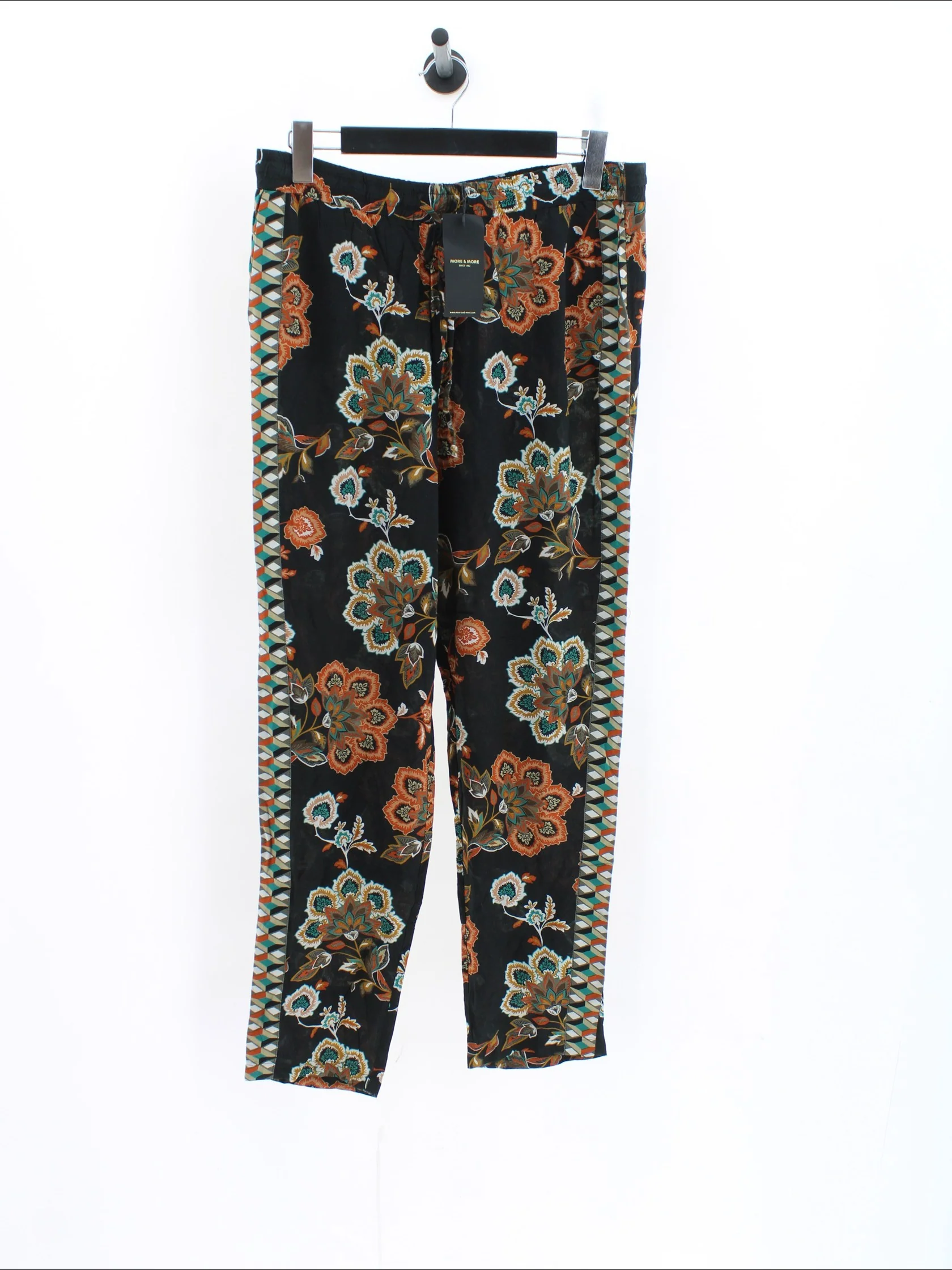 Spodnie Casual More & More Rozmiar: 42