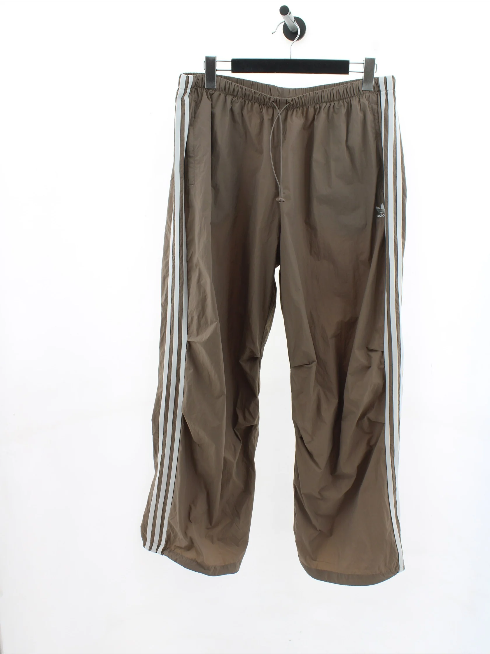Spodnie Dresowe adidas Rozmiar: 46